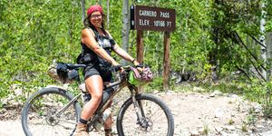 alexandera houchin stops briefly atop carnero pass during the 2019 tour divide which she won and also set the new women's singlespeed record